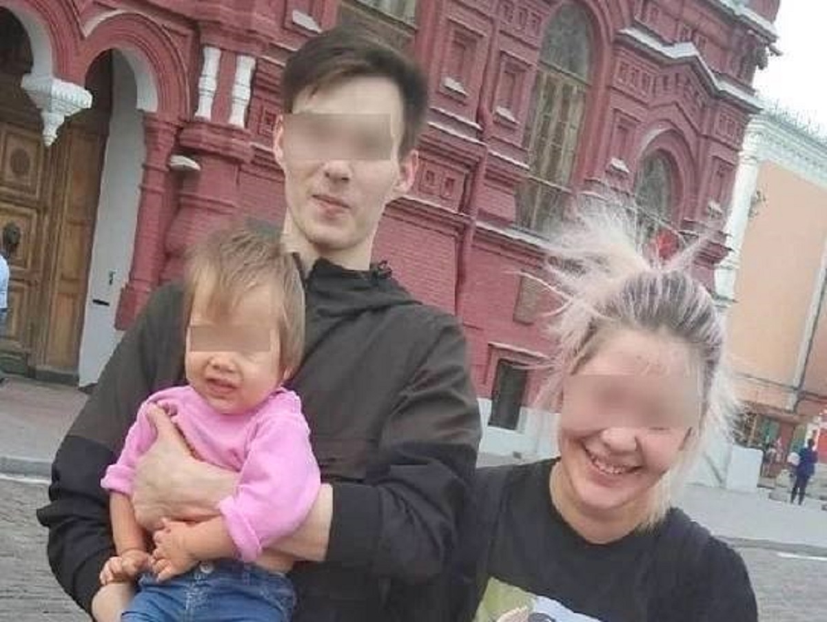 Житель Петербурга убил дочь и жену, а потом полтора года переписывался от её имени