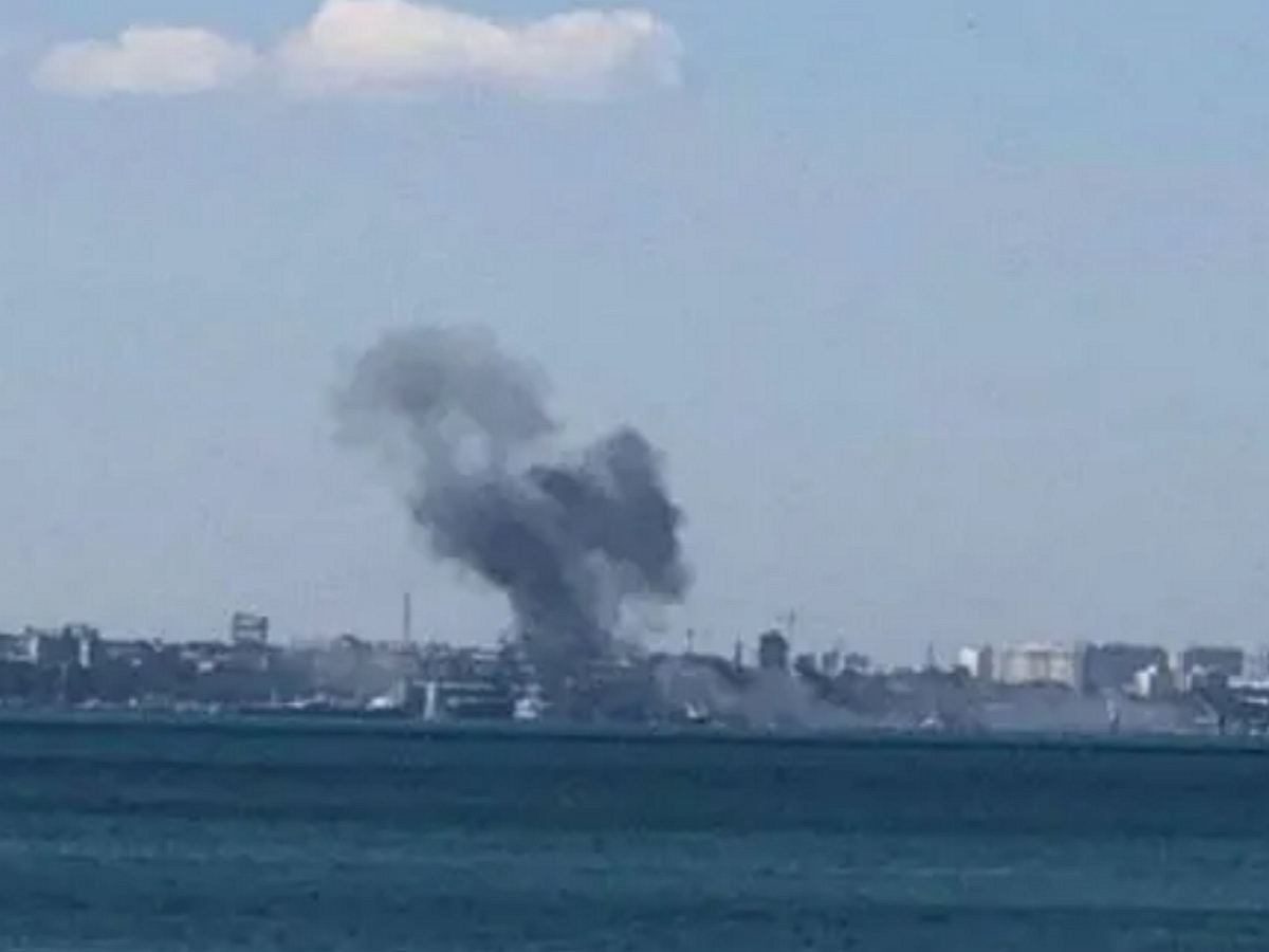 В Одессе ракетным ударом уничтожен десантно-штурмовой катер ВСУ