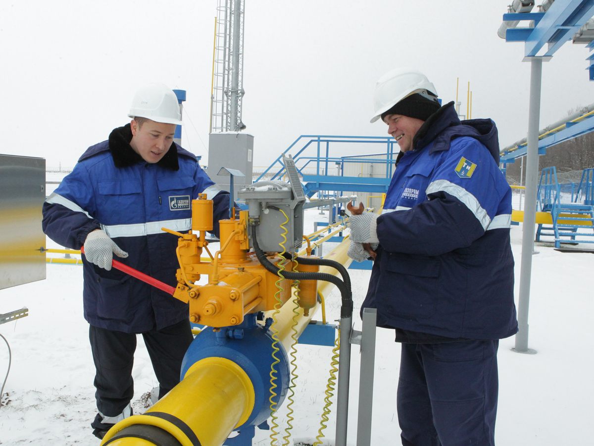 Газпром учит Европу
