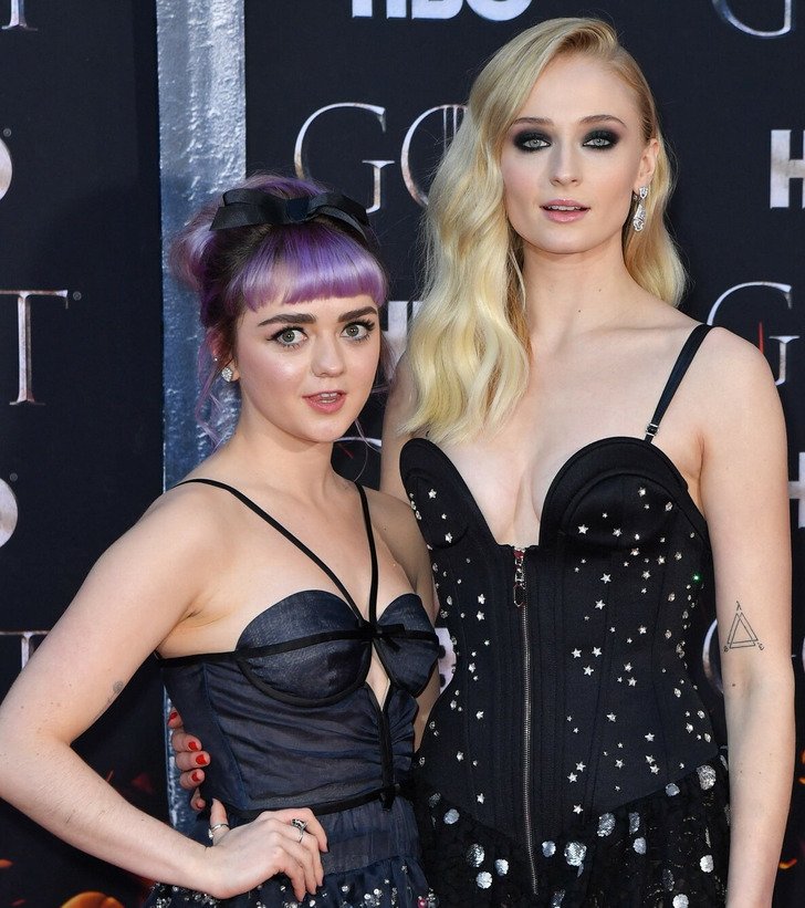 Знаменитости, чья дружба началась еще до того, как они достигли успеха