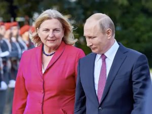 Карин Кнайсль