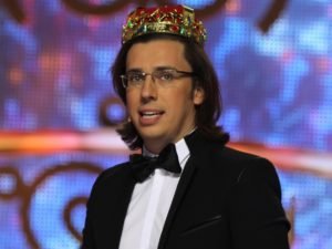 «Я буду лить масло на головы»: Галкин пообещал биться за замок в России