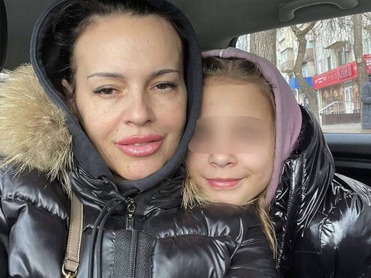 Появилось кадры с убийцей Дарьи Дугиной Натальей Вовк в Москве и на границе
