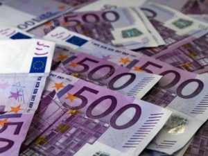 Финны отобрали евро у россиянина