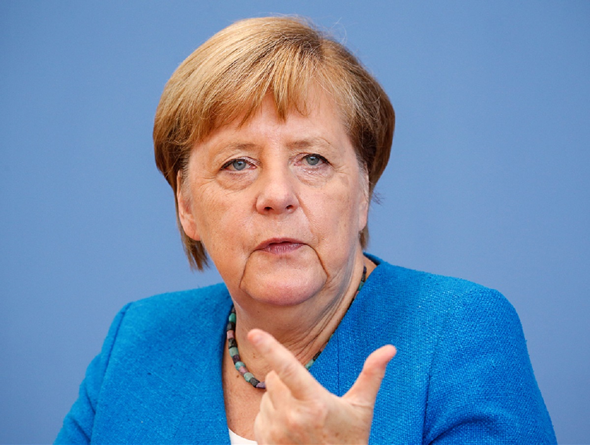 Меркель призвала Европу создать «архитектуру безопасности» с Россией