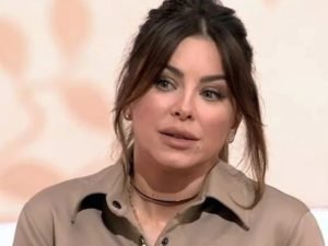 Ани Лорак вернулась в Сеть после антивоенного призыва и сделала заявление