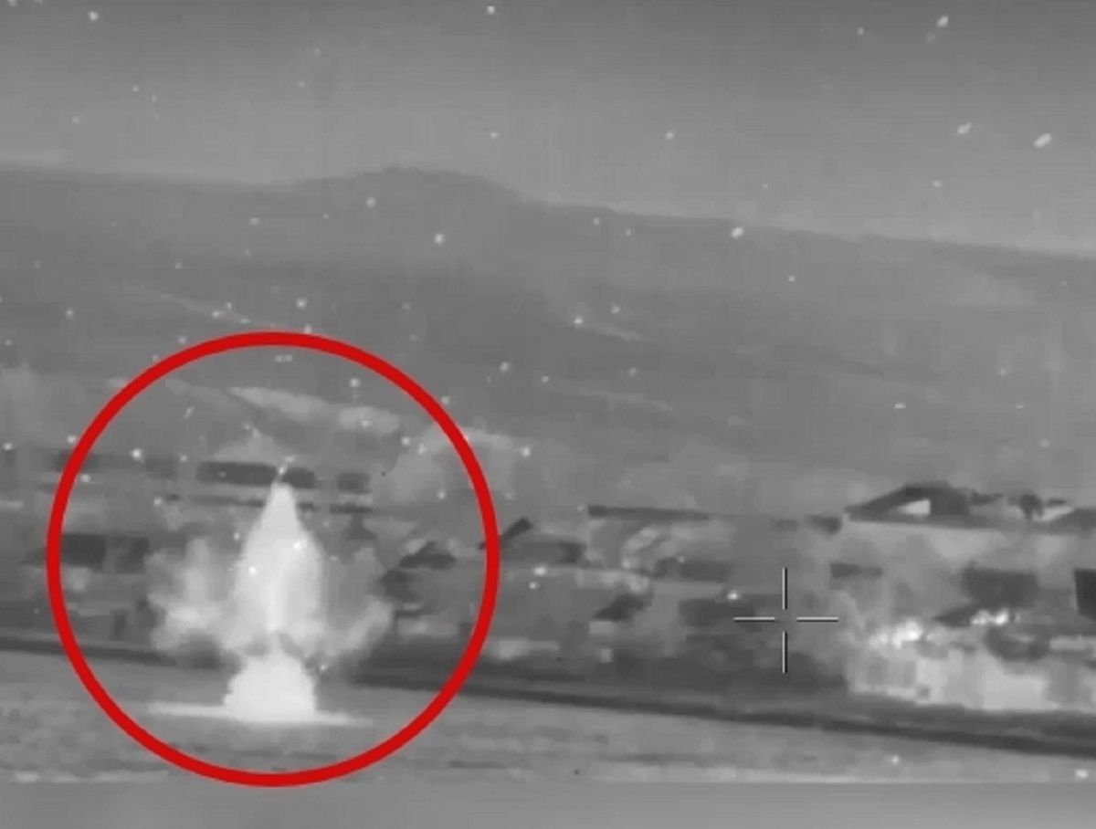 Видео с уничтожением лодок ВСУ на Днепре опубликовали в Сети