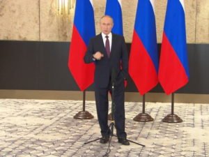 «Флаг в руки»: Путин впервые высказался о контрнаступлении ВСУ на Украине