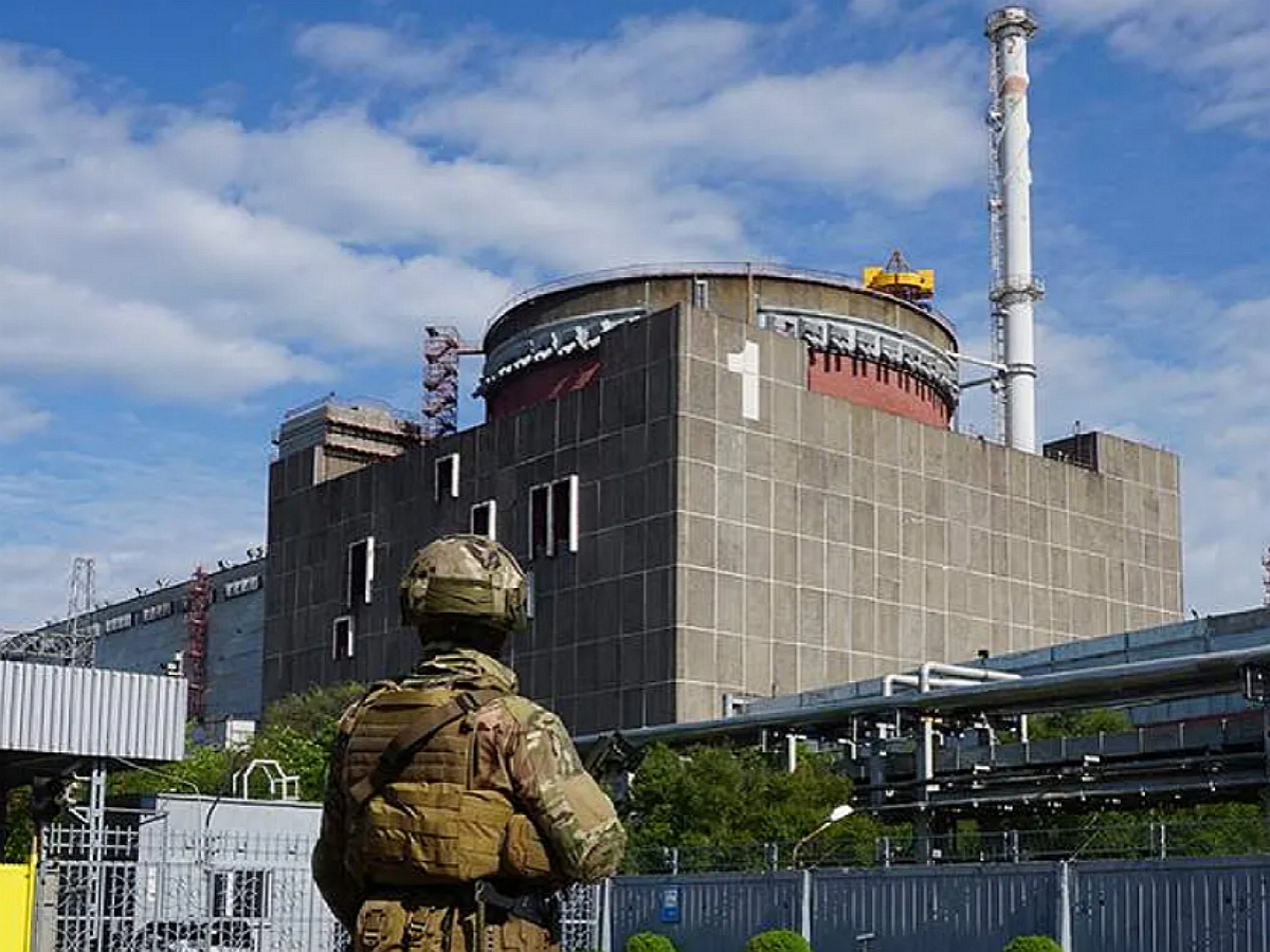 ВСУ впервые нанесли удар по энергоблоку ЗАЭС: МАГАТЭ показали осколки ракет