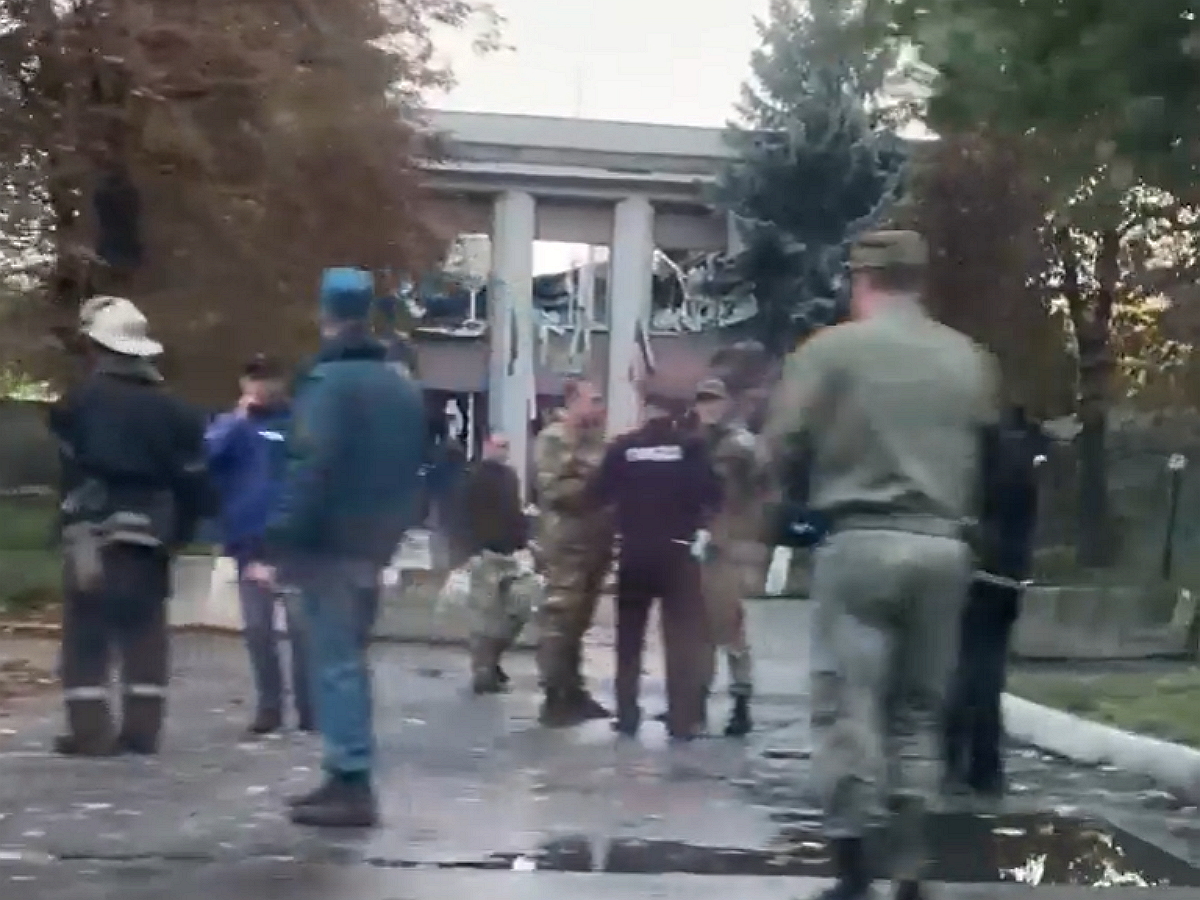 ВСУ нанесли удар по зданию Министерства государственной безопасности ЛНР