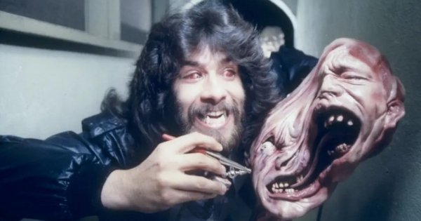 Закадровые фото со съемок известных фильмов