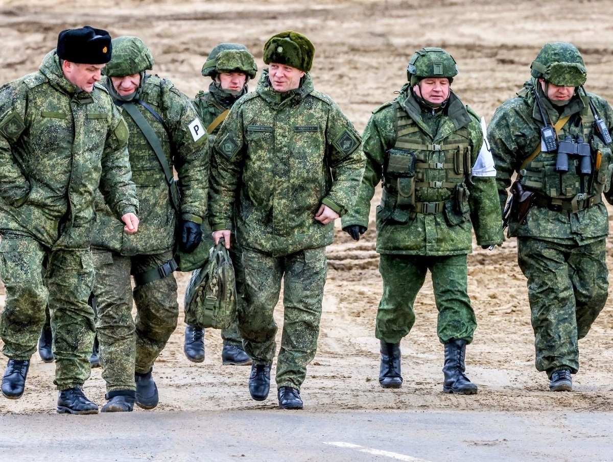 Белоруссия обвинила Украину в планах ударить по стране: Минск заявил о готовности выставить 500 тысяч резервистов