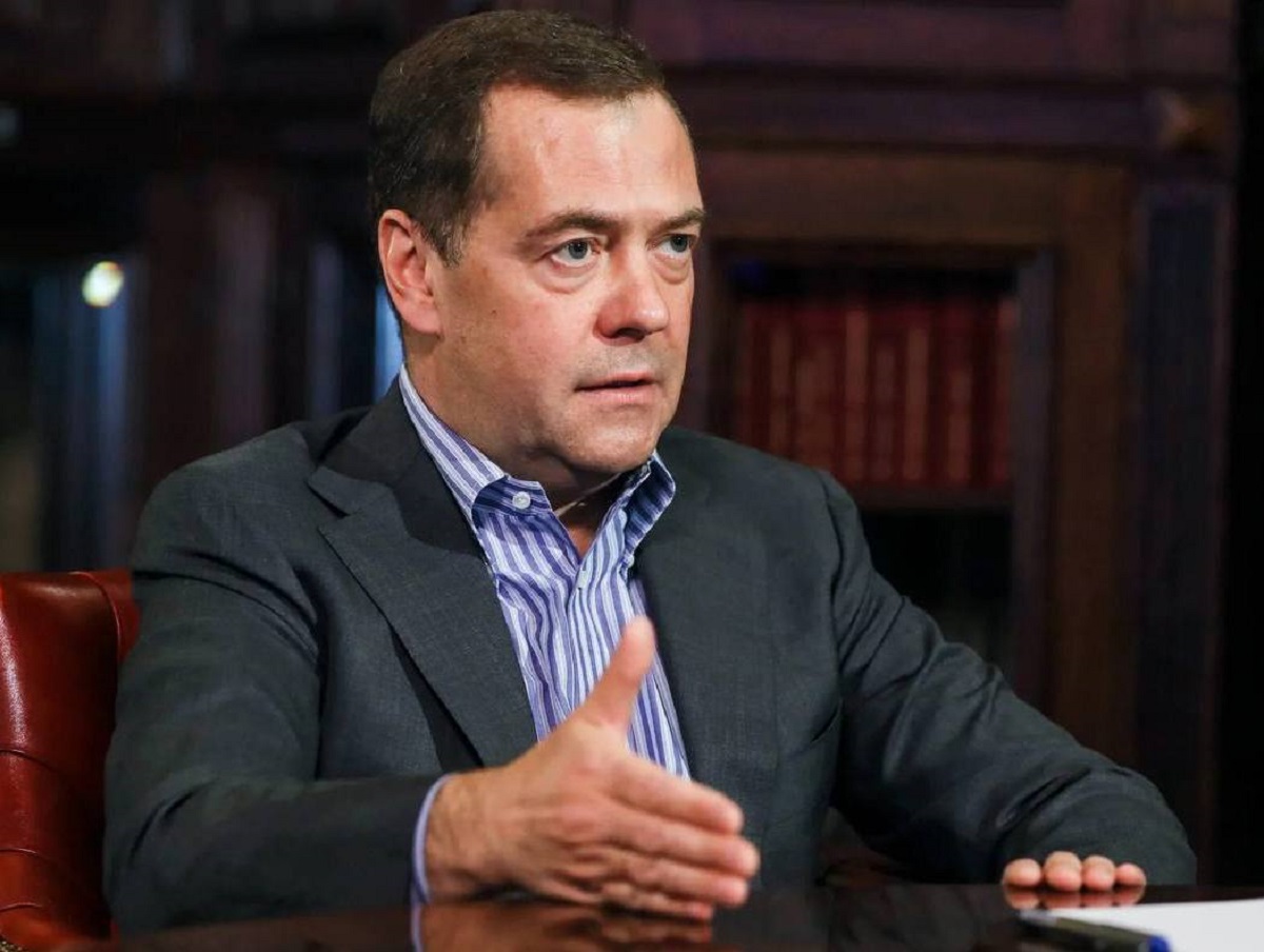 «Первый эпизод сыгран. Будут и другие»: молчавший три дня Медведев сделал заявление по Украине