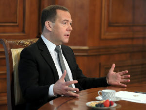 Медведев оценил новые санкции