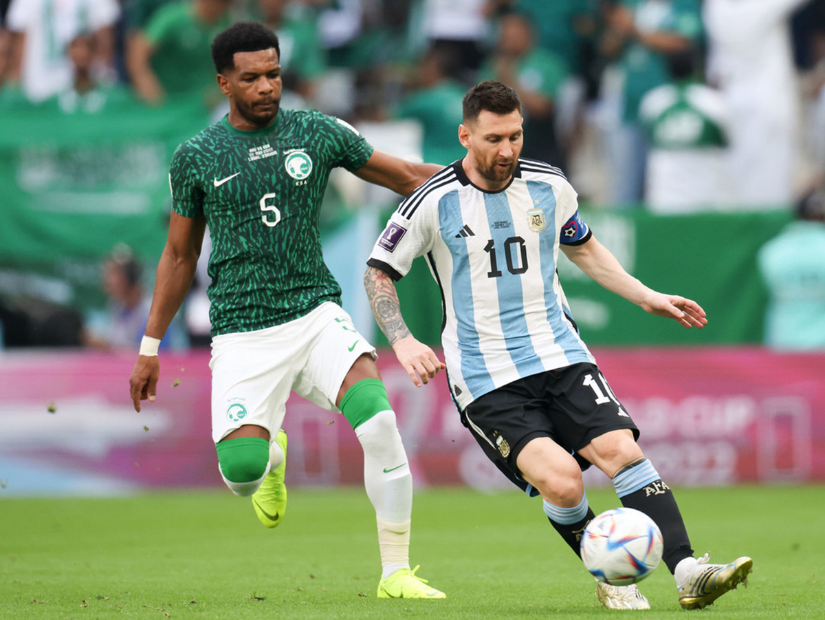 Сборная Аргентины с Месси сенсационно проиграла Саудовской Аравии в стартовом матче ЧМ-2022 (ВИДЕО)