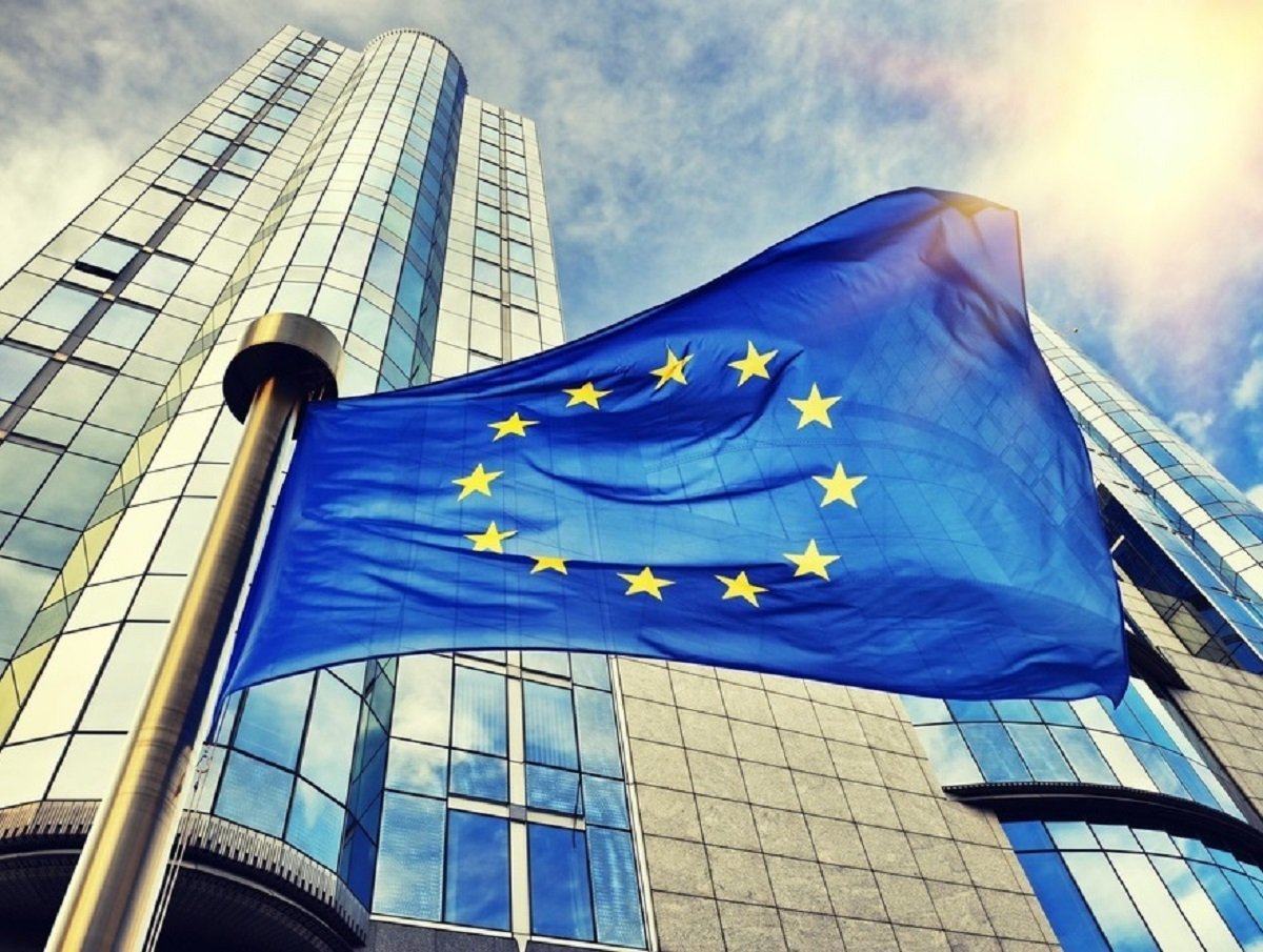 В Британии назвали условие, которое вынудит США и ЕС договариваться с Россией