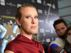 Собчак извинилась перед главой «Ростеха» Чемезовым