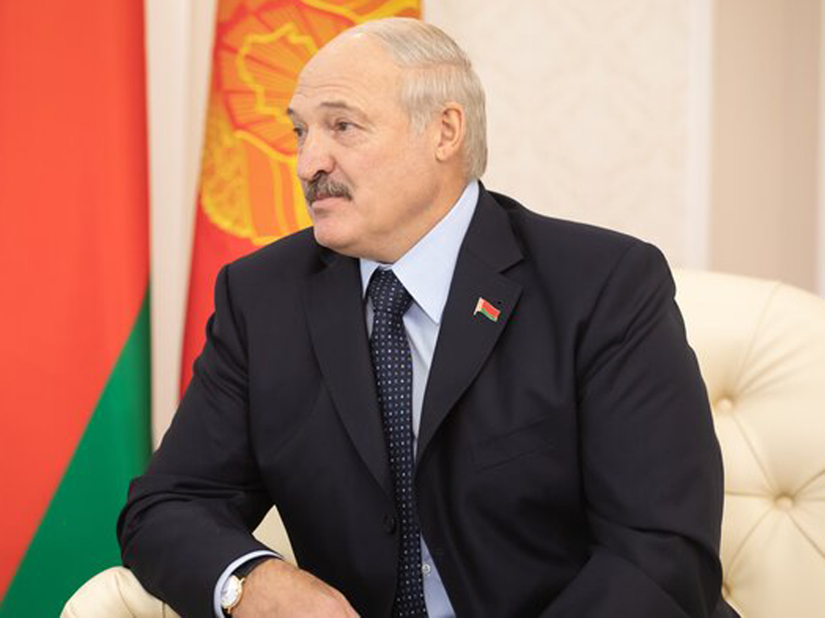 Лукашенко объяснил расстрел россиян военнопленных
