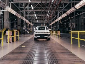 Первые фото кроссовера «Москвич 3» появились в СМИ: названа дата продаж