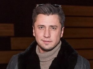 СМИ: Павел Прилучный напал на журналиста, требуя удалить видео