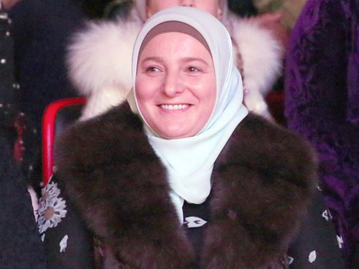Путин присвоил звание «Мать-героиня» жене Кадырова