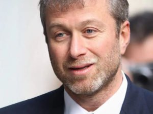 Романа Абрамовича нашли в ресторане Сочи