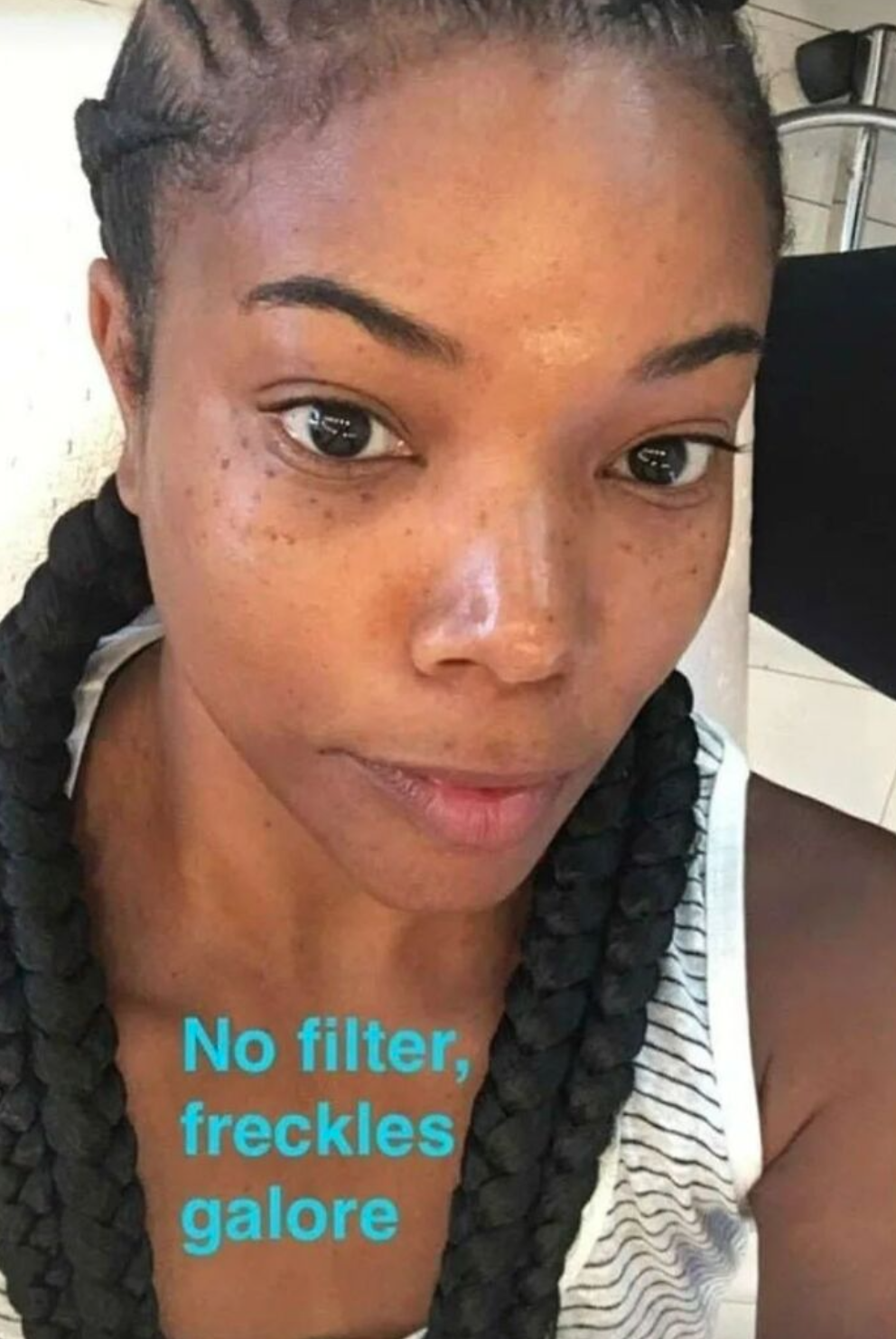 Знаменитости и их фото в соцсетях без фильтра