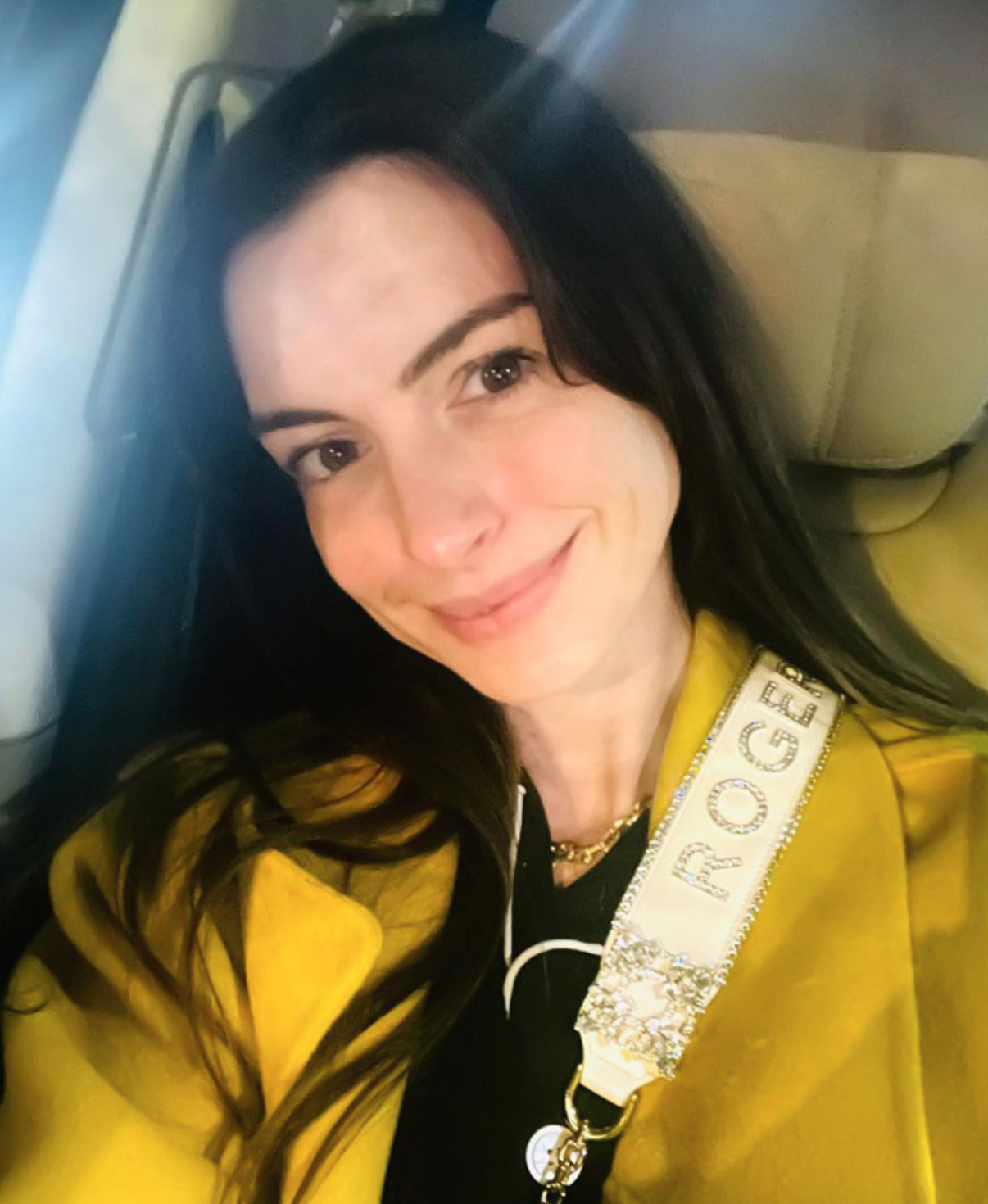 Знаменитости и их фото в соцсетях без фильтра