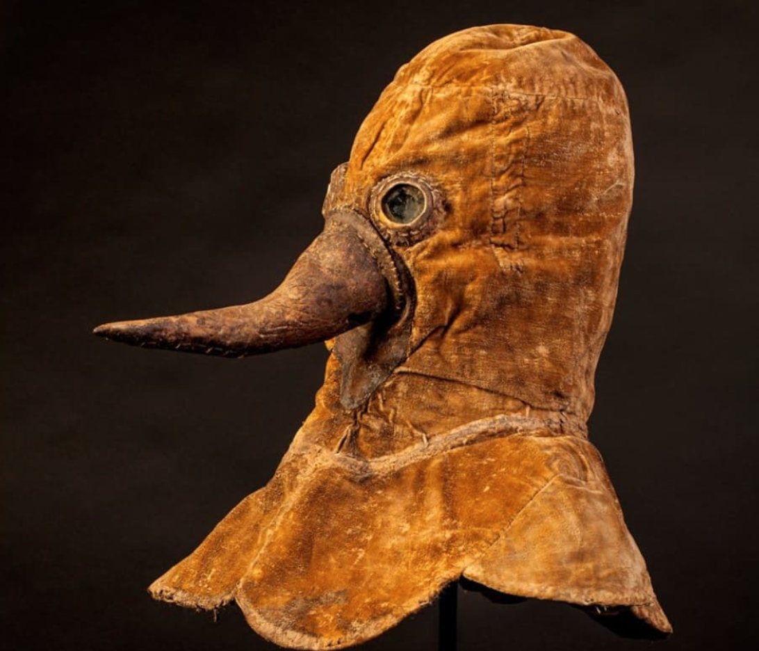 Самые странные и немного жуткие экспонаты из разных музеев мира