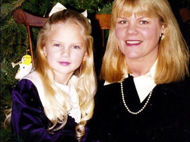 Новогодние фотографии звезд в детстве