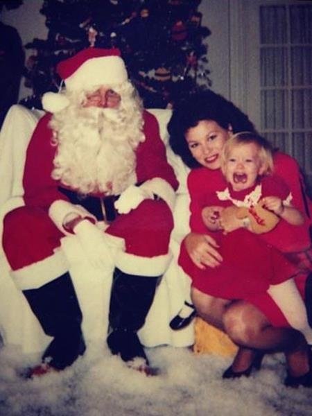 Новогодние фотографии звезд в детстве