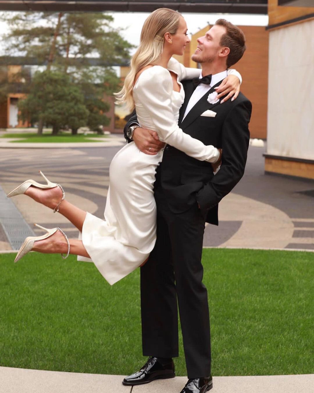 Звездные свадьбы, которые отмечали в 2022 году