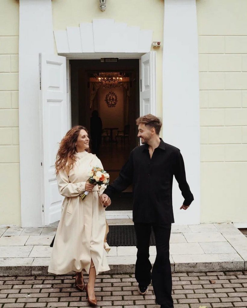 Звездные свадьбы, которые отмечали в 2022 году