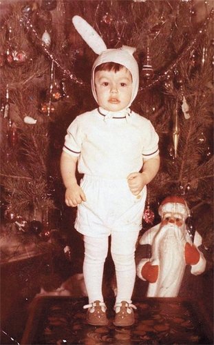 Новогодние фотографии звезд в детстве