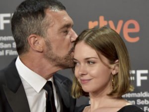 Знаменитости на ковровой дорожке с детьми