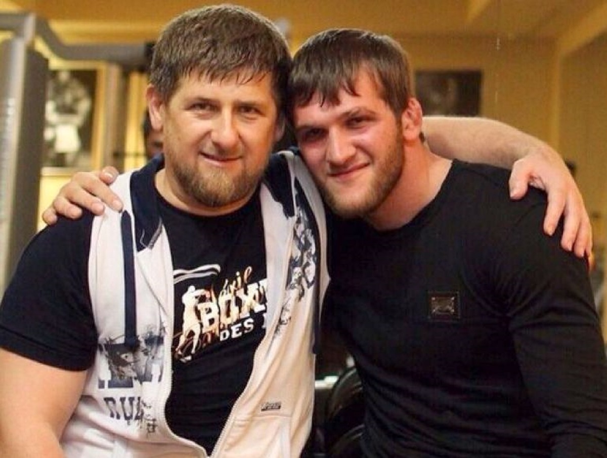 Тренер несовершеннолетних сыновей Кадырова умер в 31 год