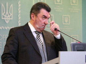 Глава Совбеза Украины Данилов призвал уничтожить Россию  