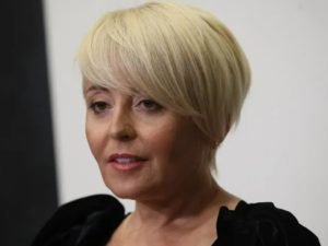 Исчезнувшая после начала СВО на Украине Варум вышла в свет