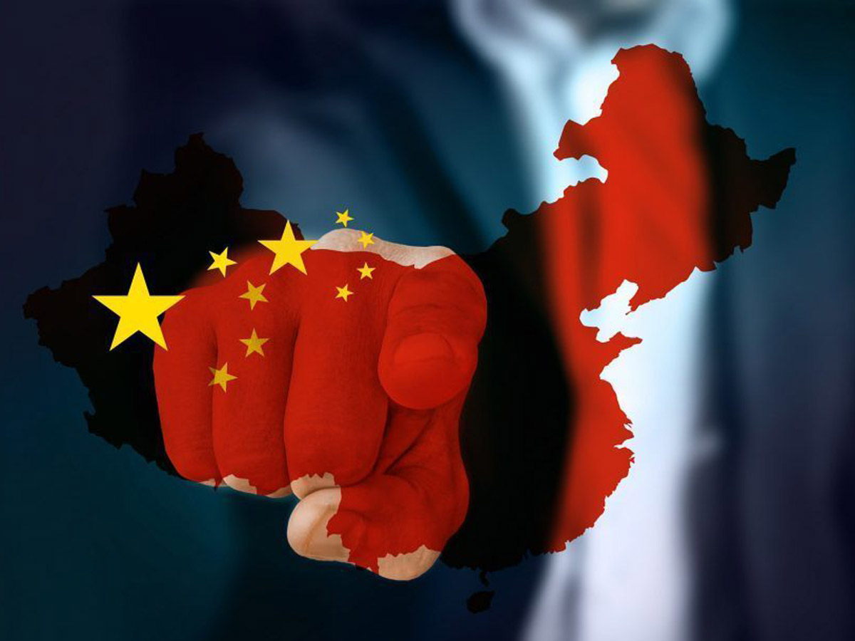 В США просят признать Китай страной-изгоем