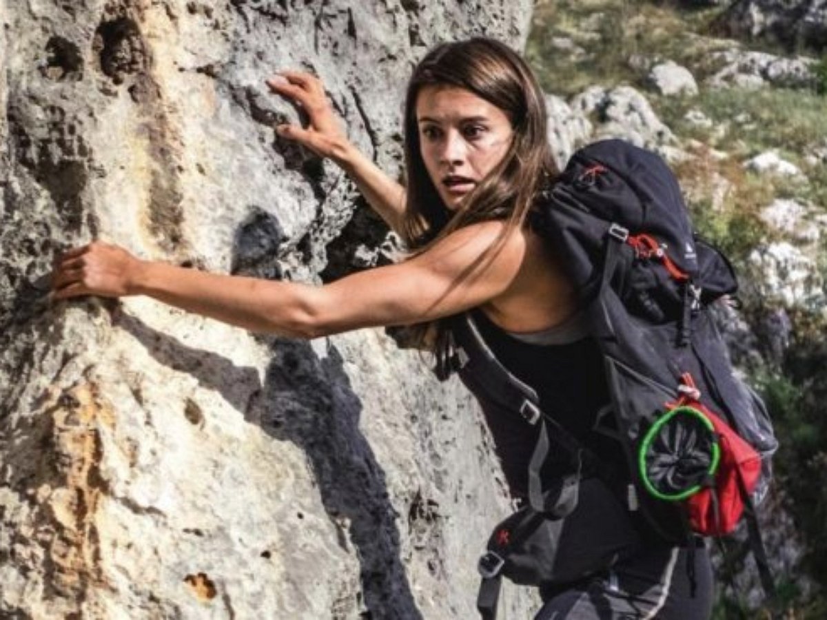 Русский трейлер триллера «На краю» уже в Сети