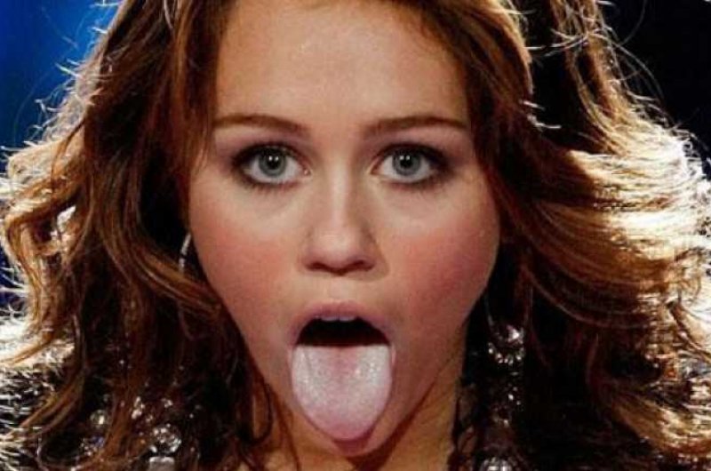 Фото знаменитостей, которые они хотели бы забыть