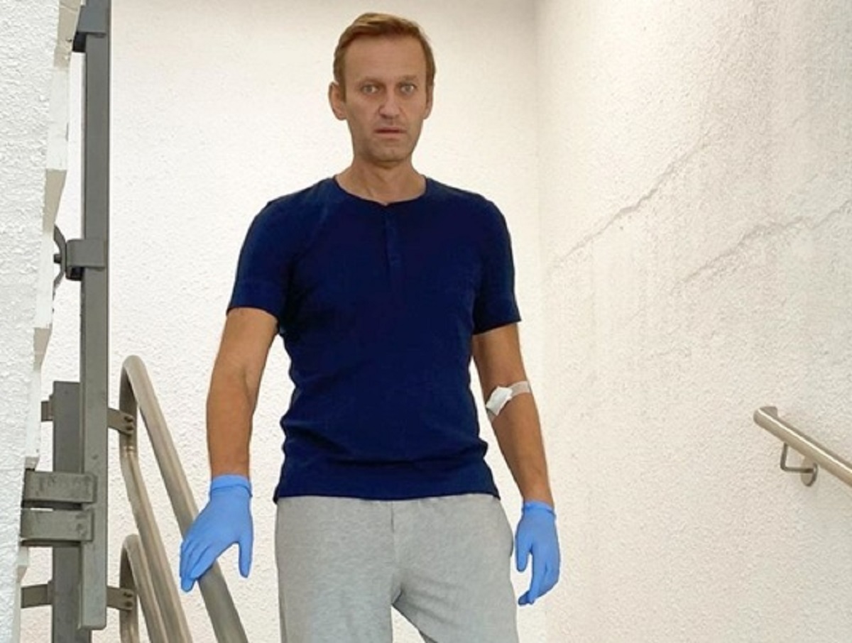 Стало известно о состоянии заболевшего в колонии Алексея Навального
