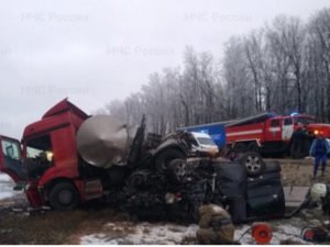 Девять человек погибли ДТП с микроавтобусом в Туле