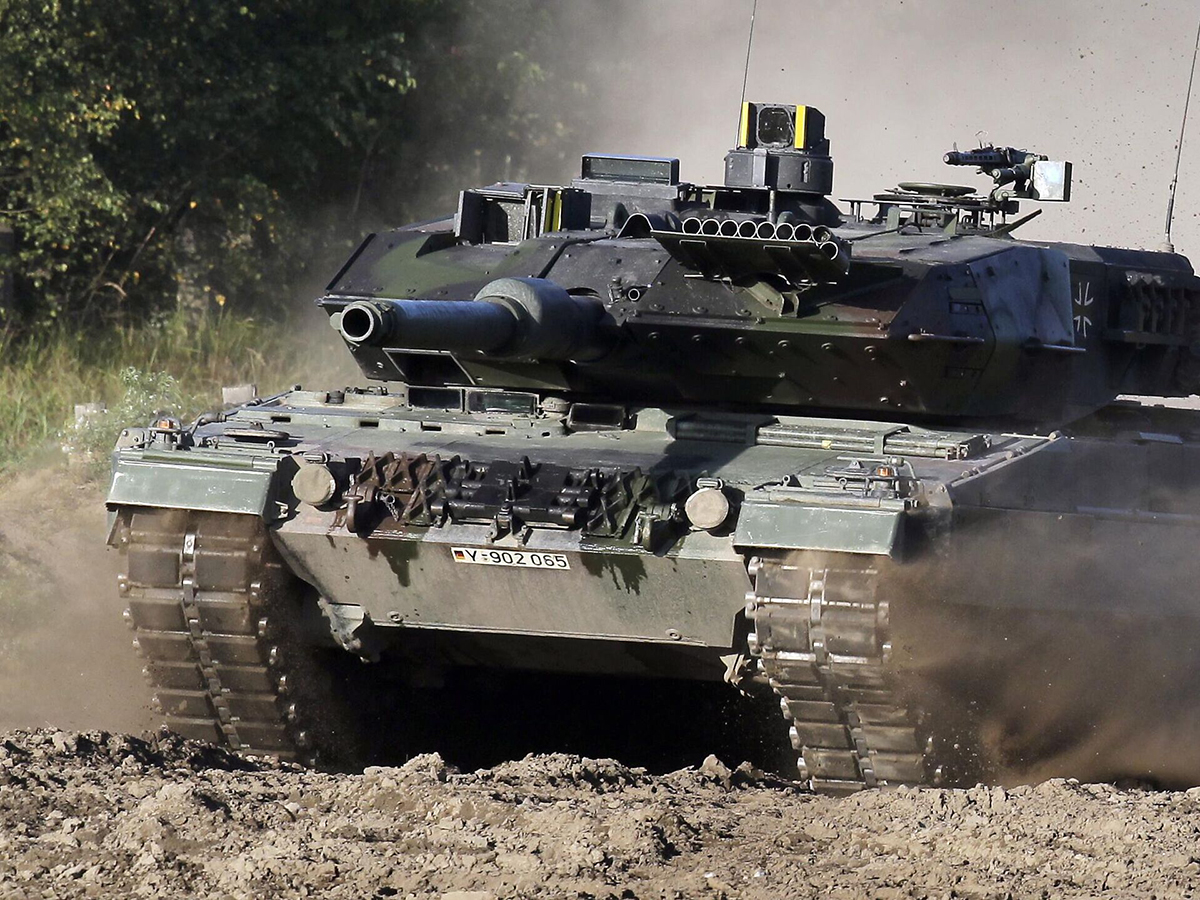 Польша пригрозила Германии изоляцией при отказе передать Украине танки Leopard