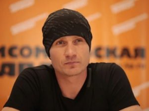 Медики дали прогноз Костомарову на выход из комы после ЭКМО 