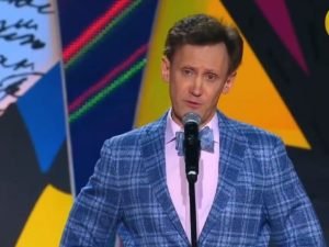 «Сильный жар»: стало известно о заболевании звезды «Аншлага» Сергее Дроботенко