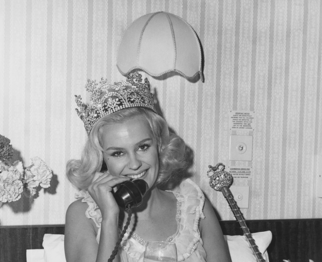 Как выглядели победительницы конкурсов красоты задолго до появления фильтров и фотошопа