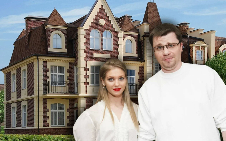 Российские звезды, которые развелись в 2022 году