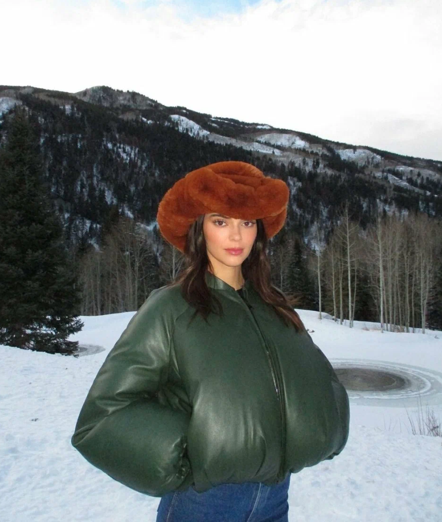 Самые провальные образы звёзд за 2022 год