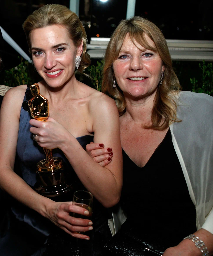 Сравниваем фото звездных мам и дочерей в одном и том же возрасте